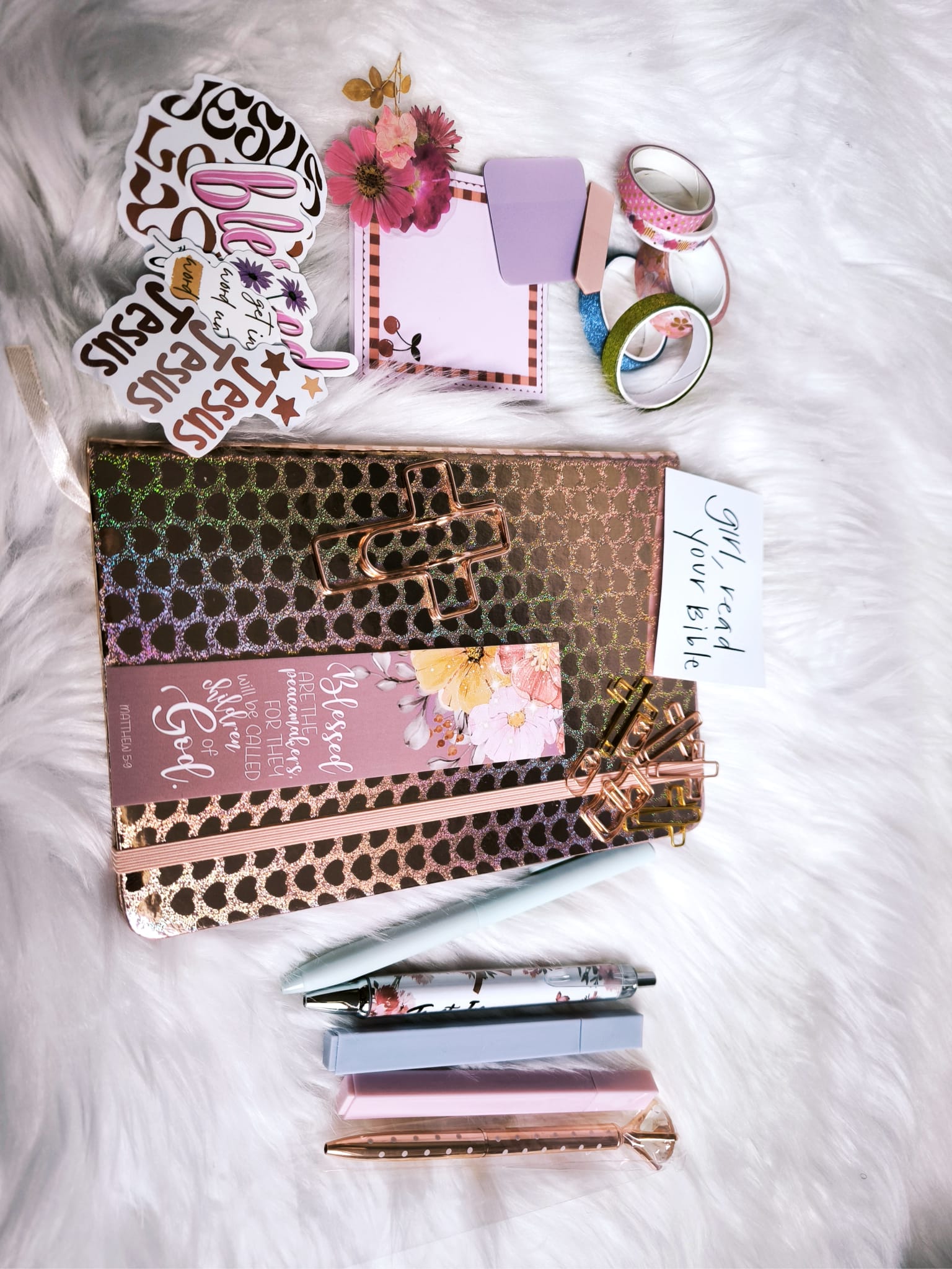 WhatsApp Image 2025-11-17 at 16.22.57 (1)